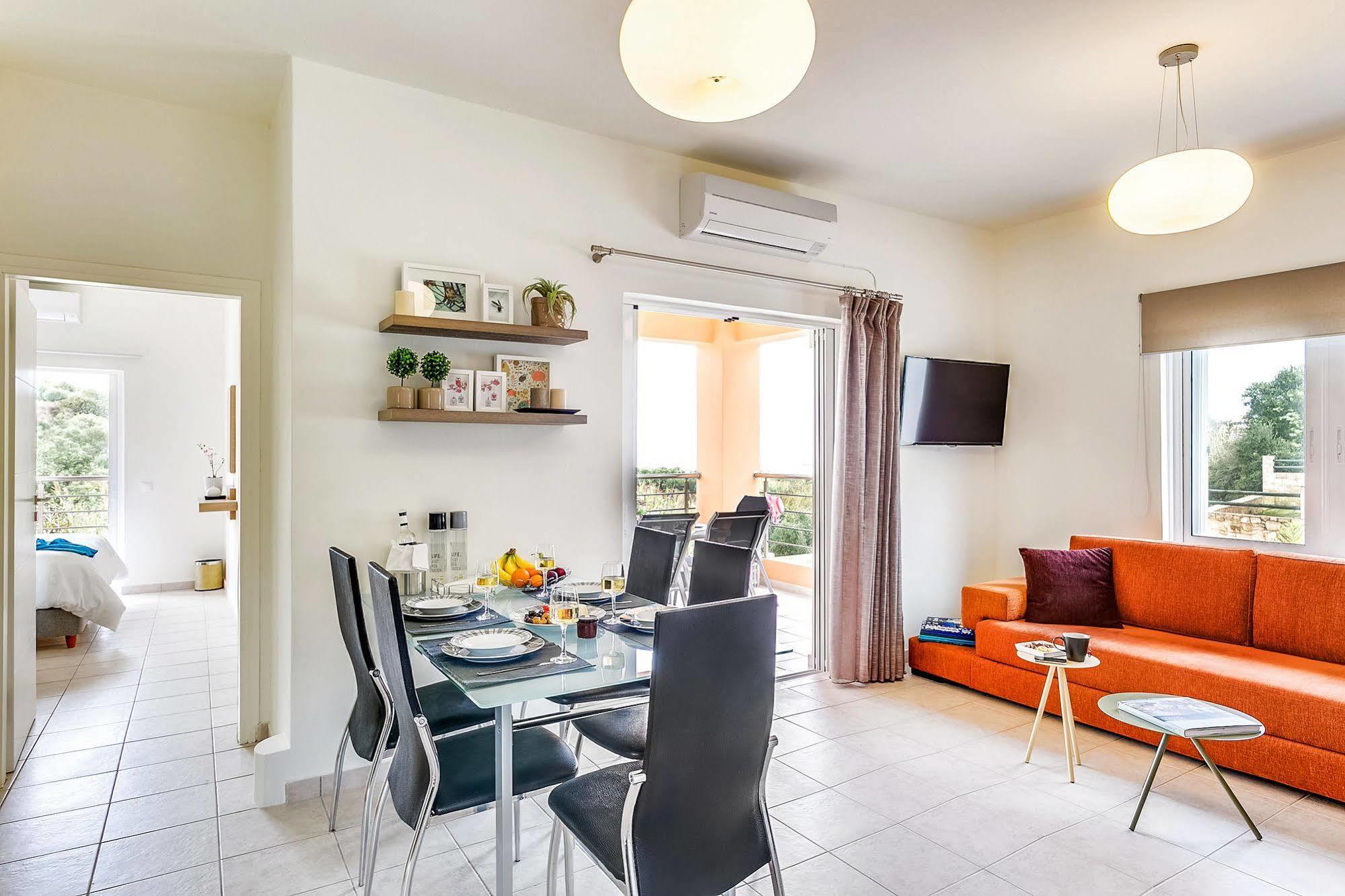 Cyan Icons Villas Tsivaras Екстер'єр фото