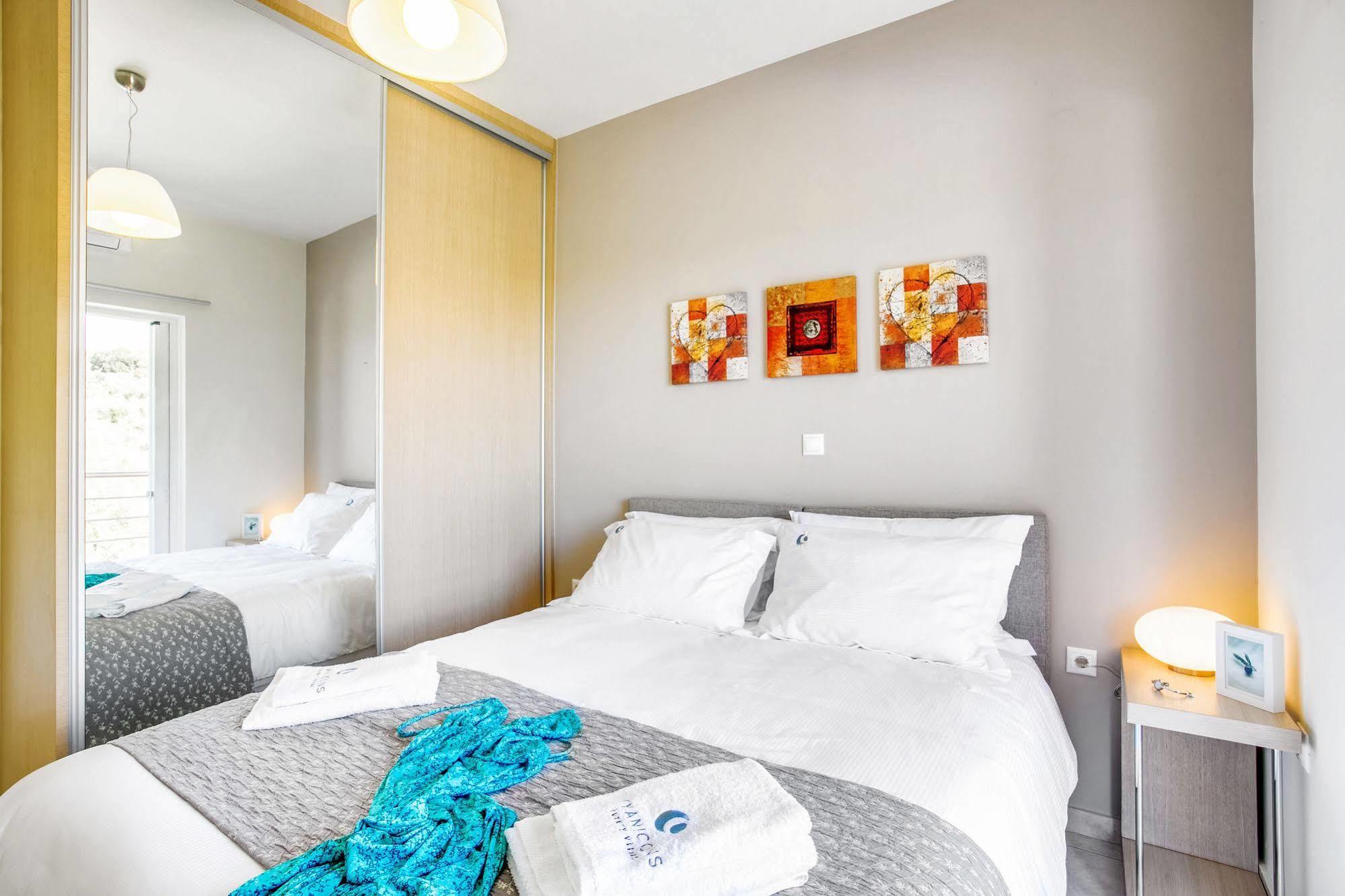 Cyan Icons Villas Tsivaras Екстер'єр фото