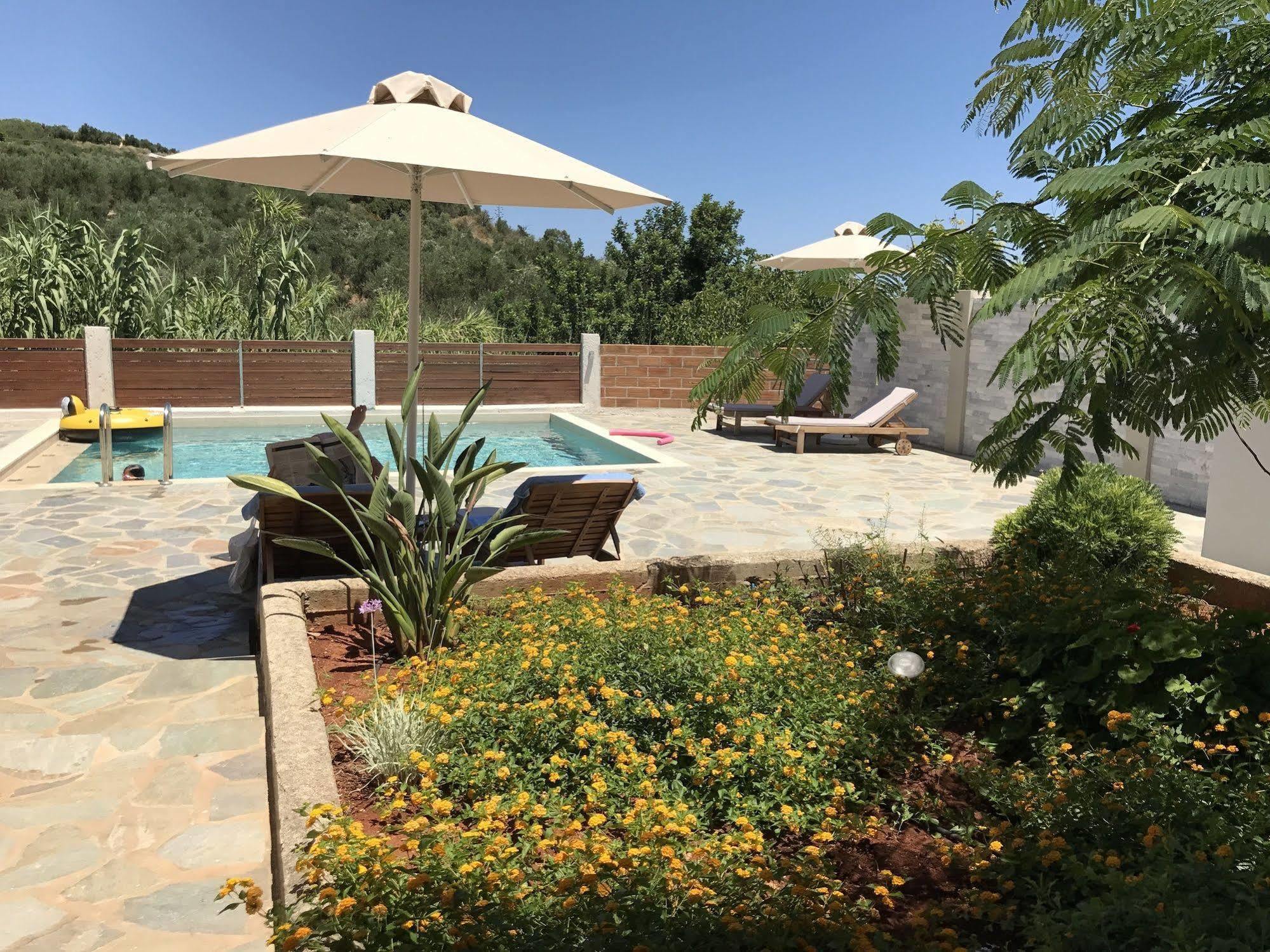 Cyan Icons Villas Tsivaras Екстер'єр фото