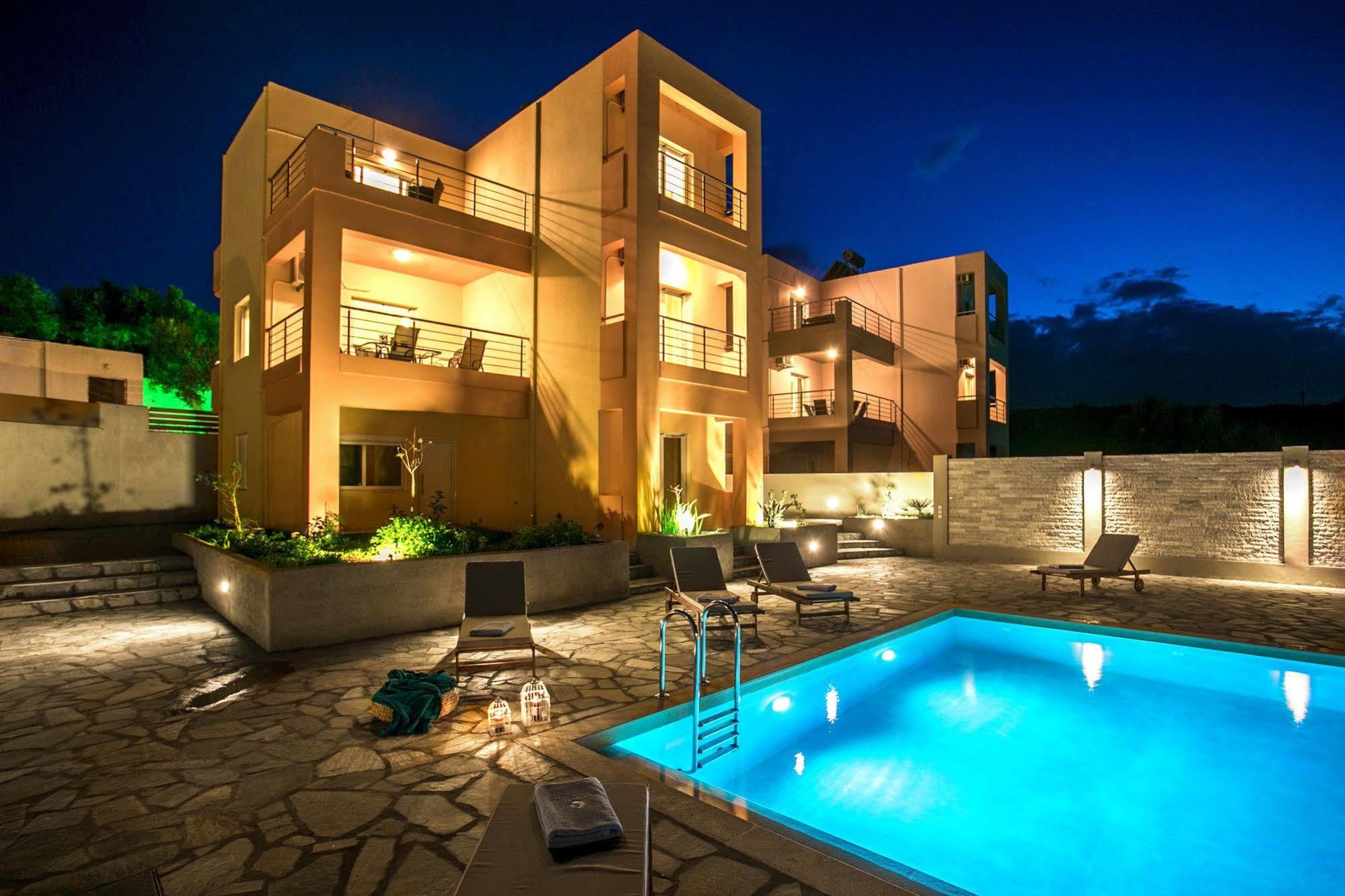 Cyan Icons Villas Tsivaras Екстер'єр фото