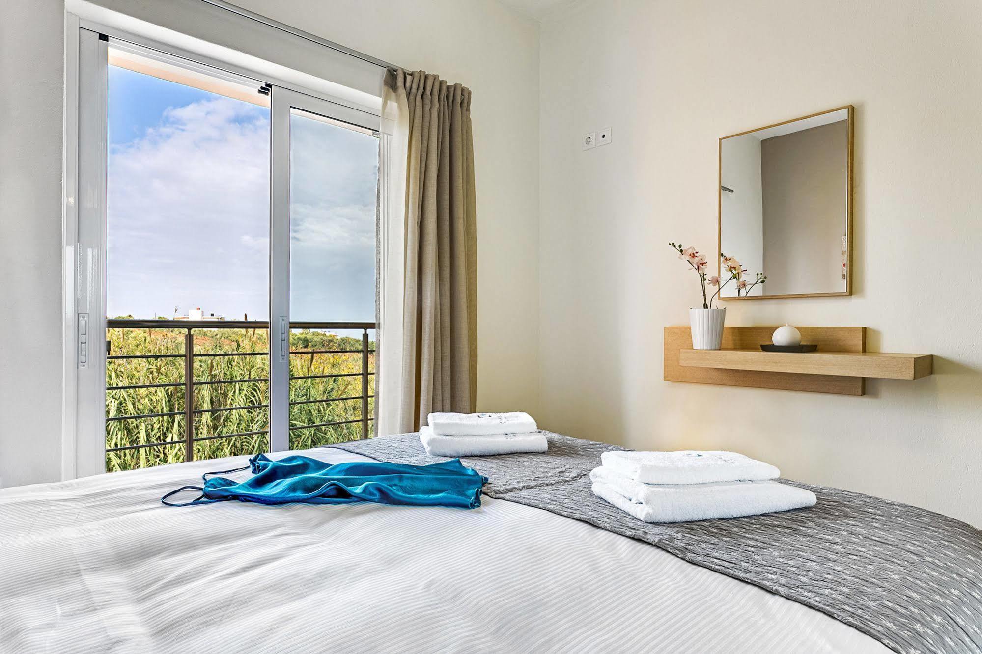 Cyan Icons Villas Tsivaras Екстер'єр фото