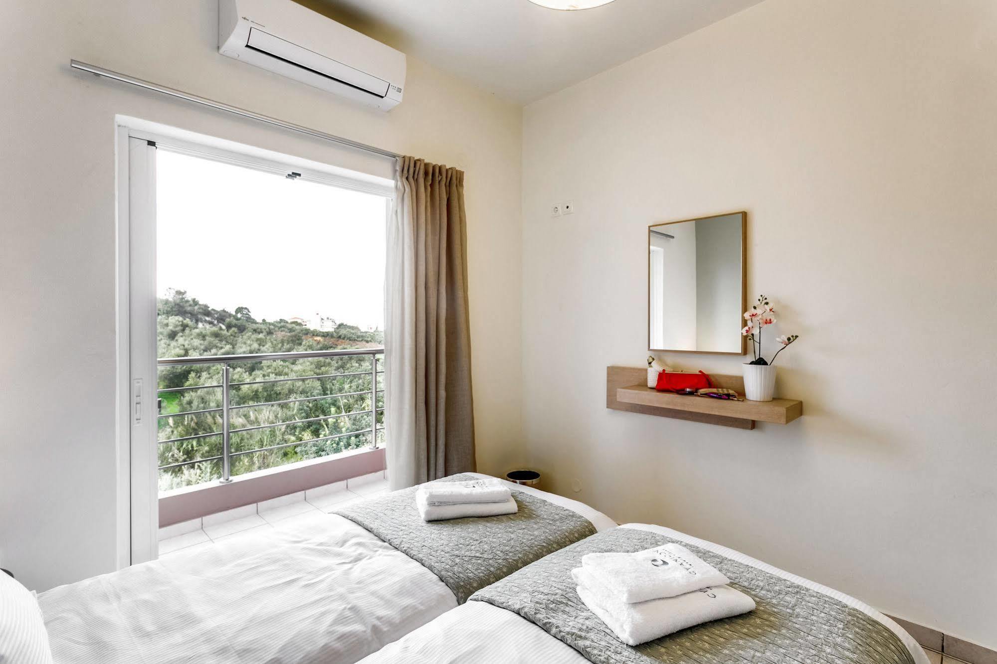 Cyan Icons Villas Tsivaras Екстер'єр фото
